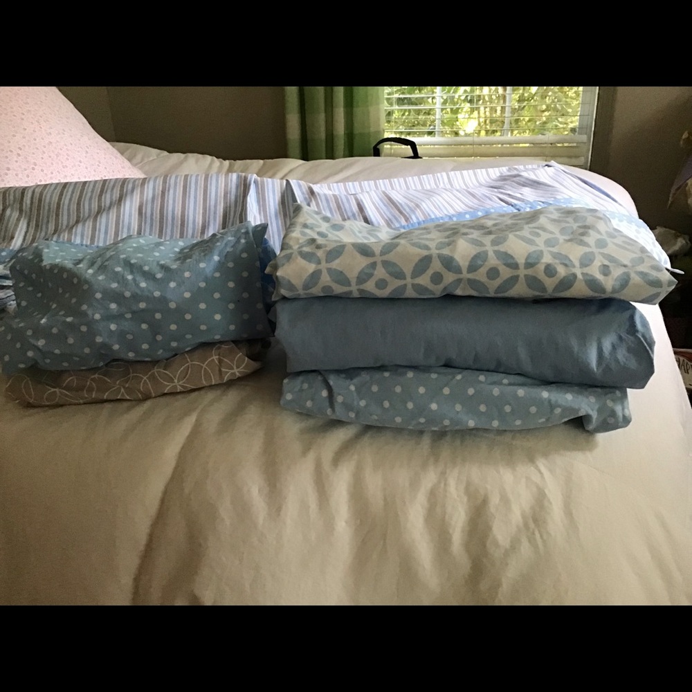 Trend Lab crib bedding set, blue & gray